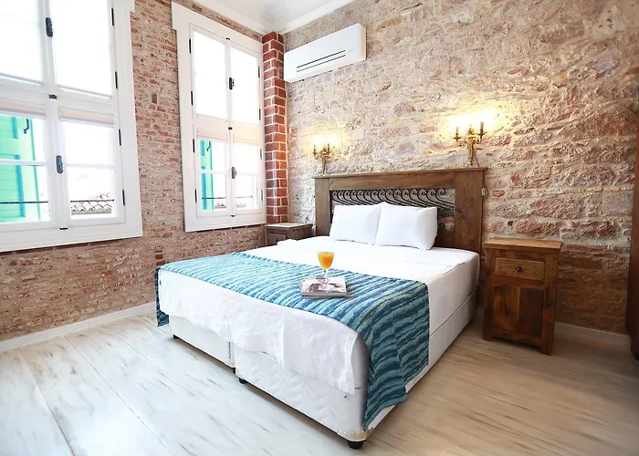 King Aegeus ホテル 2*