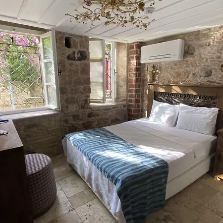 King Aegeus Ξενοδοχείο 2*